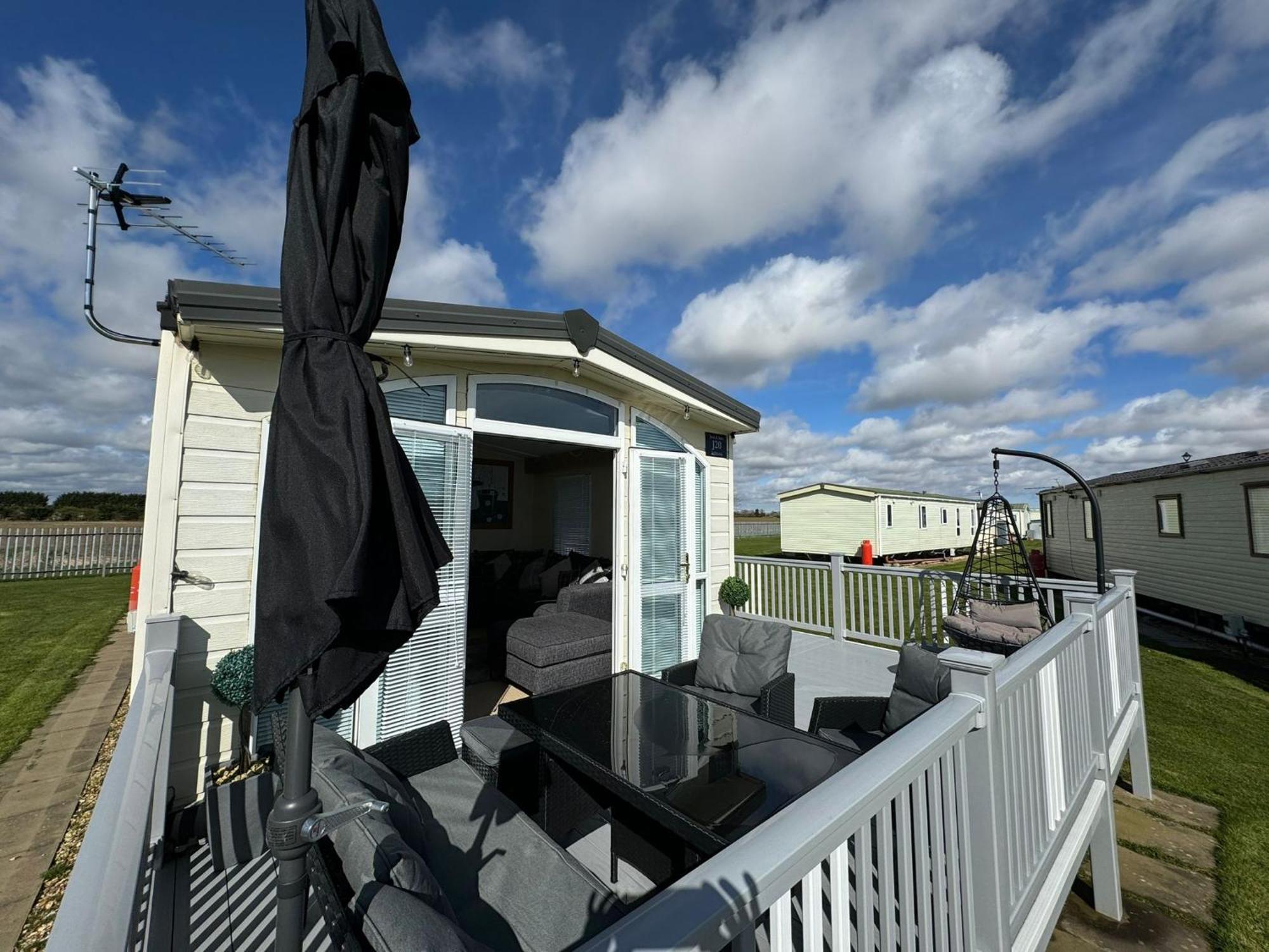 Millfields Holiday Park - The Balmoral - Coastal Caravan Breaks Ingoldmells Esterno foto